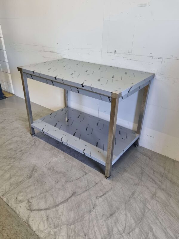Edelstahl Arbeitstisch Premium-line 120 x 70 x 85 cm Catering – Bild 2