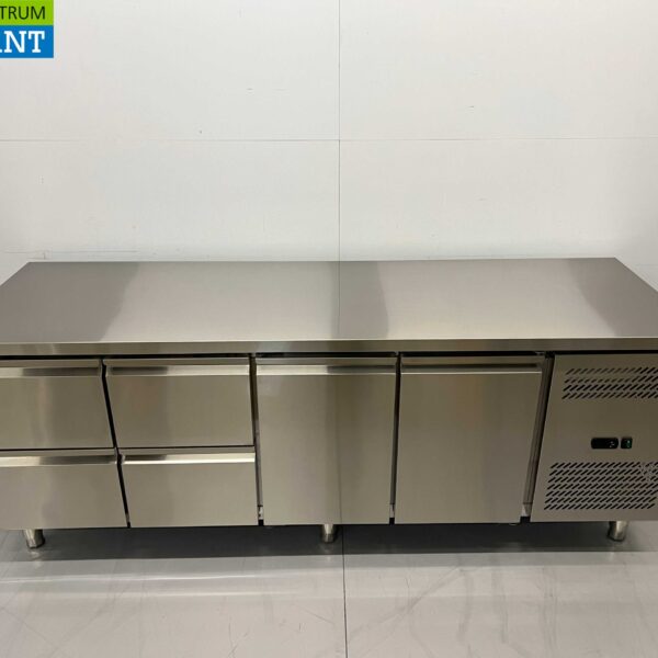 Edelstahl HCB Gekühlte Werkbank 2 Türen und 4 Schubladen 223 cm 230V Horeca