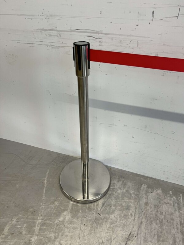 Saro Absperrpfosten Schwarz mit Zugband 180 cm Horeca