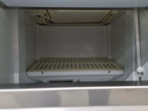Eiswürfelmaschine aus Edelstahl 50 kg pro Tag 230V Horeca – Bild 4