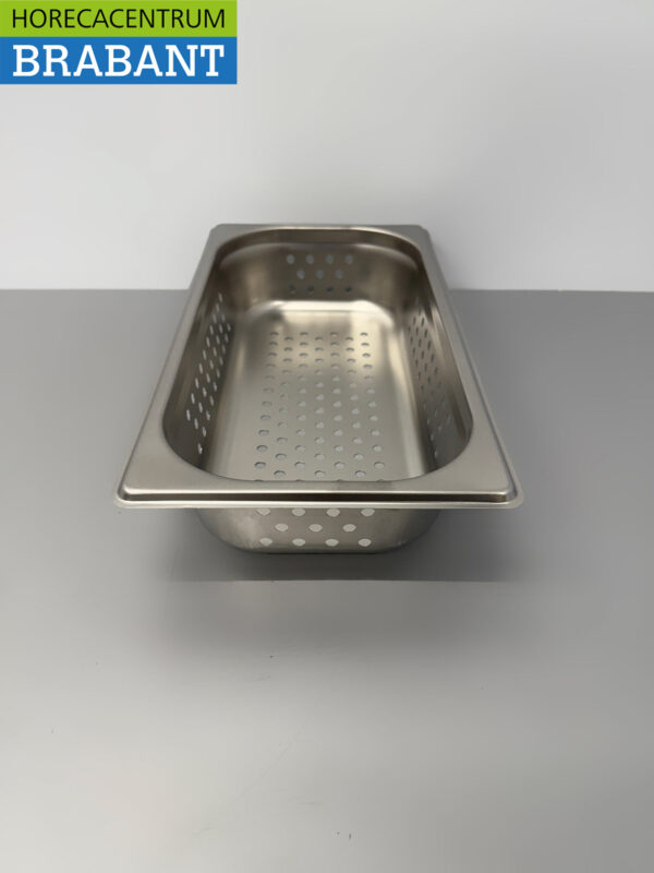 HCB Perforierter Gastronormbehälter aus Edelstahl GN-Behälter 1/3 Tiefe 65 mm Horeca