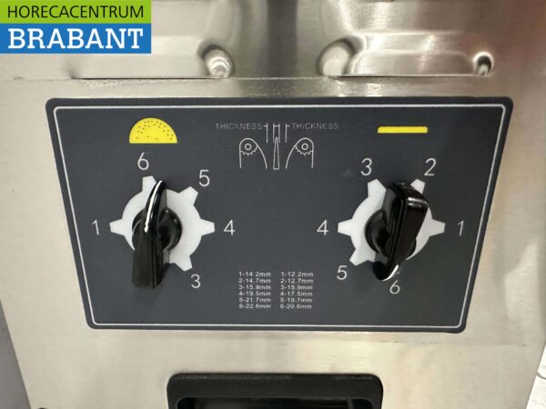 HCB Edelstahl Vertikaler Durchlauftoaster Brotröster Durchlaufofen 230V Horeca – Bild 6