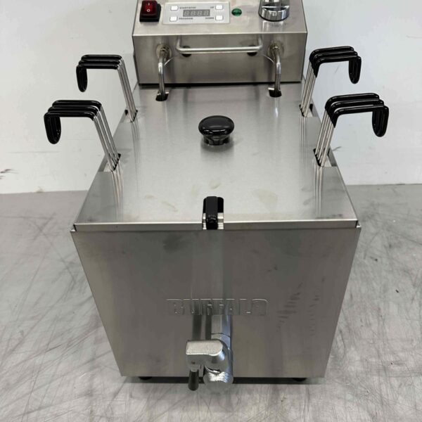 Edelstahl Buffalo Nudelkocher digital 8 Liter 230V Catering