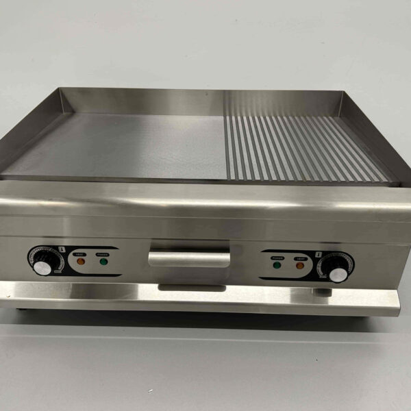 Edelstahl Grillplatte Griddle 1/2 Rippengrill 75 cm 400V Horeca