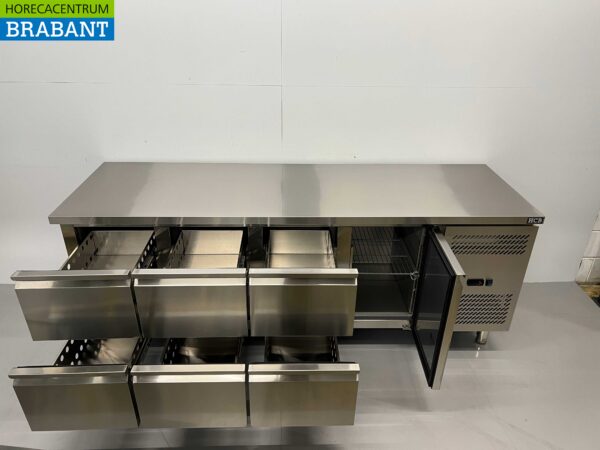 Gekühlte Werkbank aus Edelstahl 6 Schubladen und 1 Tür 223 cm 230V Horeca – Bild 4