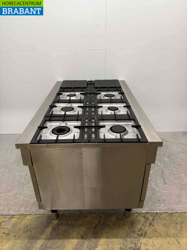 Zanussi 8-flammiger Gasherd aus Edelstahl 160 x 100 cm Horeca