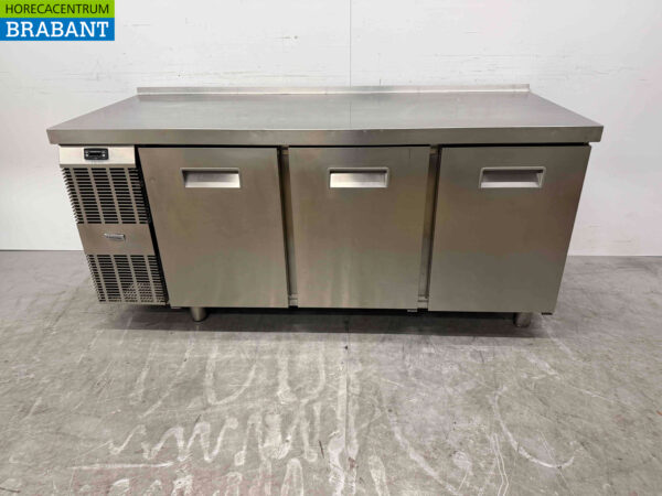 Edelstahl Electrolux Gekühlte Werkbank 3 Türen 172 cm 230V Horeca