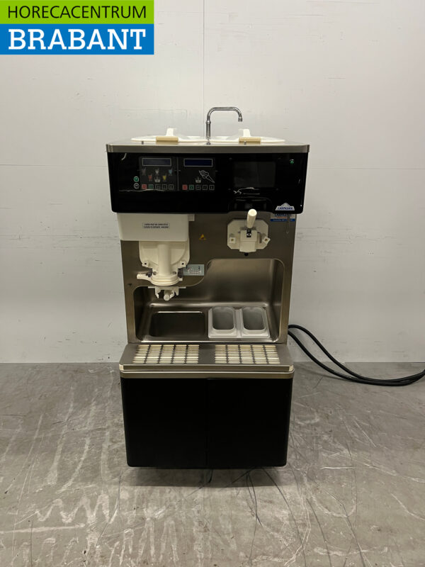 Edelstahl Carpigiani GK3T Softeismaschine Milchshakemaschine 400V Horeca
