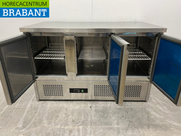 Maxxfrost gekühlte Werkbank aus Edelstahl 3 Türen 137 cm 230V Horeca – Bild 4