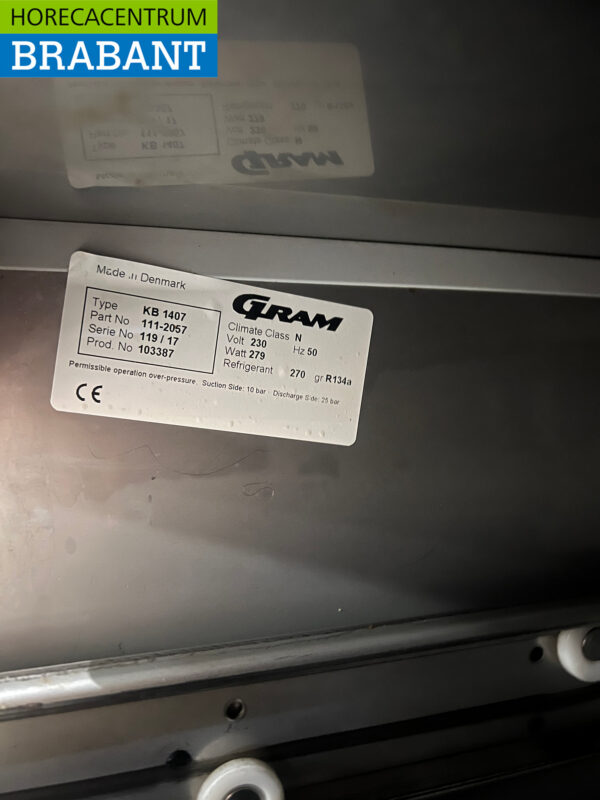 Rostfreier Stahl Gram Gekühlte Werkbank 1 Tür und 3 Schubladen 136,5 cm 230V Horeca – Bild 5