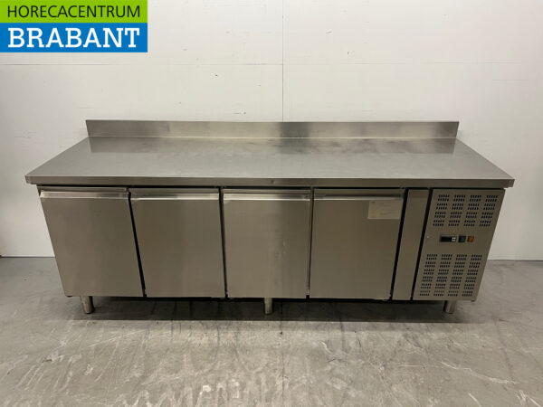 Gekühlte Werkbank aus Edelstahl 4 Türen 223 cm 230V Horeca