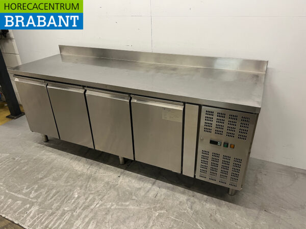 Gekühlte Werkbank aus Edelstahl 4 Türen 223 cm 230V Horeca – Bild 2