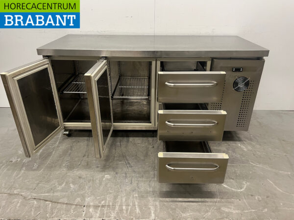 Edelstahl Gram Mobile gekühlte Werkbank 2 Türen und 3 Schubladen 172,5 cm 230V Horeca – Bild 4