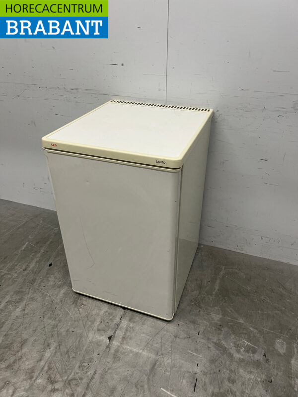 AEG Tischkühlschrank mit Gefrierfach 146 Liter 230V Horeca – Bild 2