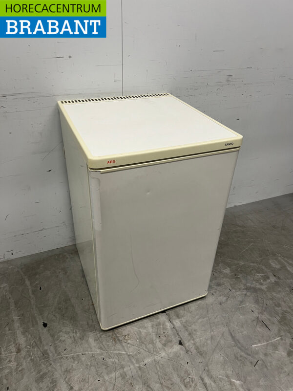 AEG Tischkühlschrank mit Gefrierfach 146 Liter 230V Horeca – Bild 3