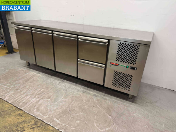 Edelstahl Tecnodom Gekühlte Werkbank 3 Türen und 2 Schubladen 232,5 cm 230V Horeca – Bild 2