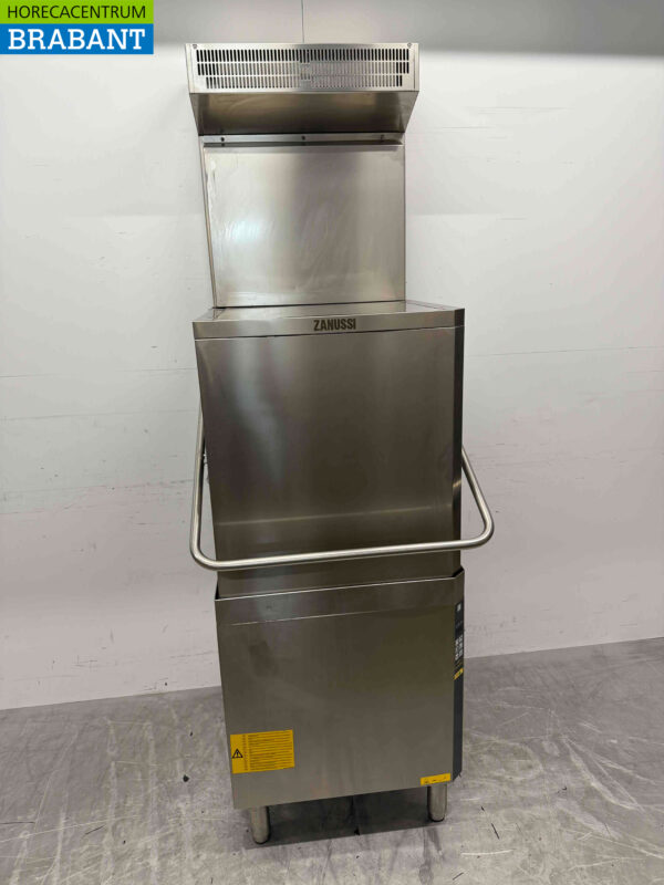 Edelstahl Zanussi ZHT8IELG Durchschub-Geschirrspüler Wärmerückgewinnung 400V Horeca