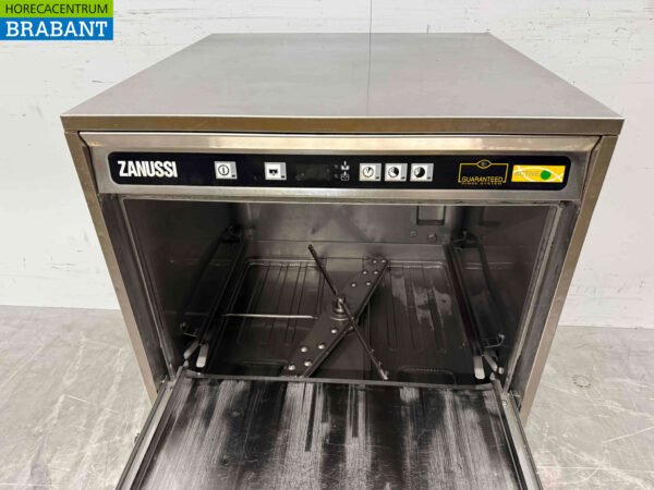 Zanussi ZUCAI Geschirrspüler aus Edelstahl 230V Horeca (kopie) – Bild 4