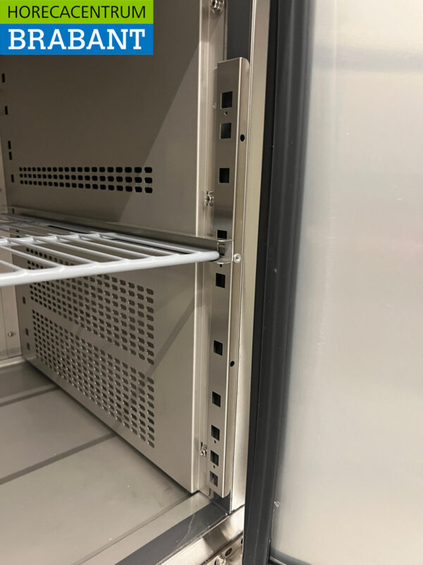 Edelstahl HCB Gekühlte Werkbank 3 Türen 179,5 cm 230V Horeca – Bild 5
