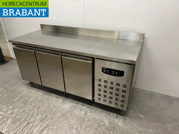 Edelstahl Fagor Mobile gekühlte Werkbank 3 Türen 180 cm 230V Horeca (kopie) – Bild 2