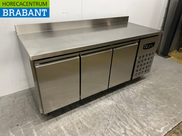 Edelstahl Fagor Mobile gekühlte Werkbank 3 Türen 180 cm 230V Horeca (kopie) – Bild 3