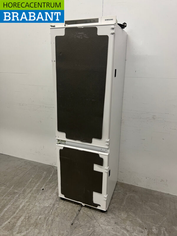 Samsung Einbau-Kühl-Gefrierkombination 267 Liter 230V (kopie) – Bild 2