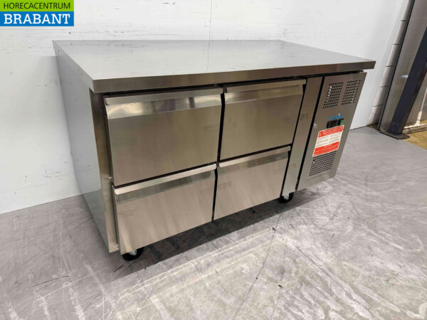Polar gekühlte Werkbank aus Edelstahl 4 Schubladen 136 cm 230V Horeca – Bild 3