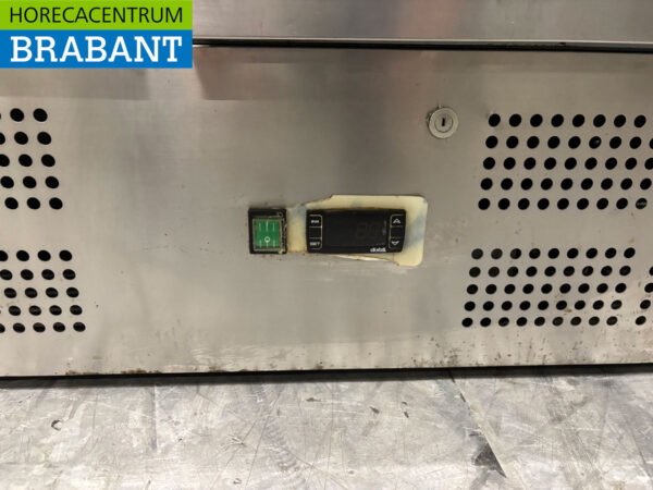 Gekühlte Werkbank aus Edelstahl 6 Schubladen 137 cm 230V Horeca – Bild 4