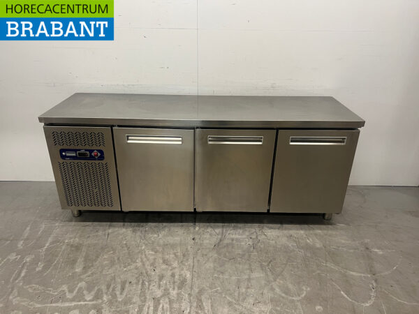 Edelstahl Diamond Kühlvitrine 3 Türen 202 cm 230V Horeca