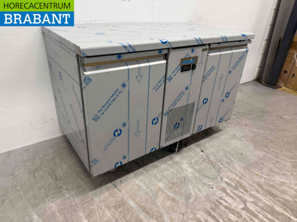 Edelstahl Polar UA070 Energieeffiziente Kühltheke 2 Türen 130 cm 230V Horeca – Bild 3