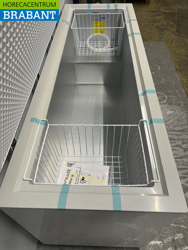Polar GP898 Mobile Ladentiefkühltruhe Edelstahl Deckel 581 Liter 230V Horeca – Bild 5