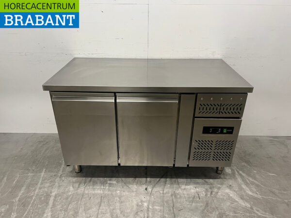 Maxxfrost gekühlte Werkbank aus Edelstahl 2 Türen 138 cm 230V Horeca