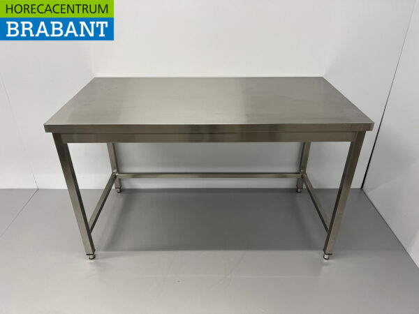 Edelstahl-Arbeitstisch Basic-line 140 x 70 x 85 cm Catering