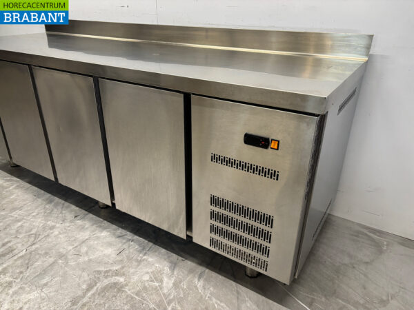 Asber gekühlte Werkbank aus Edelstahl 4 Türen 223 cm 230V Horeca – Bild 2