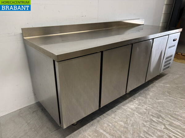 Asber gekühlte Werkbank aus Edelstahl 4 Türen 223 cm 230V Horeca – Bild 3