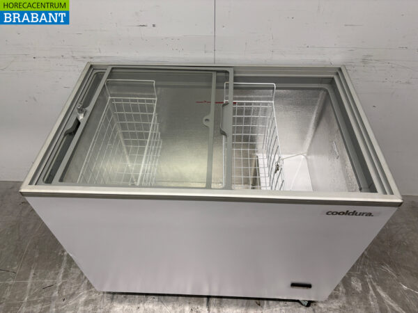 Cooldura Gefrierschrank mit Glasschiebedeckel 314 Liter 230V Horeca – Bild 4