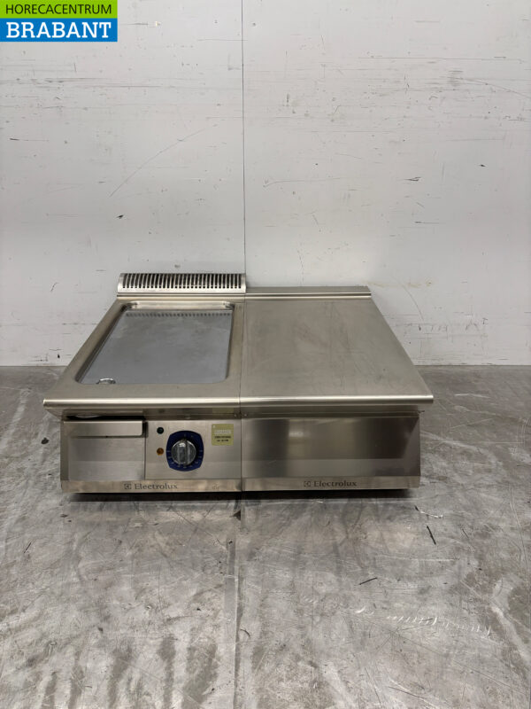 Electrolux Glattes Backblech aus Edelstahl mit Arbeitsplatte 80 cm 400V Horeca