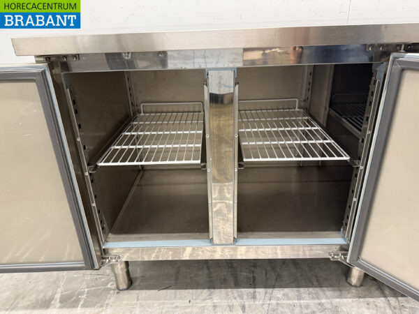 Maxxfrost gekühlte Werkbank aus Edelstahl 4 Türen 223 cm 230V Horeca – Bild 4