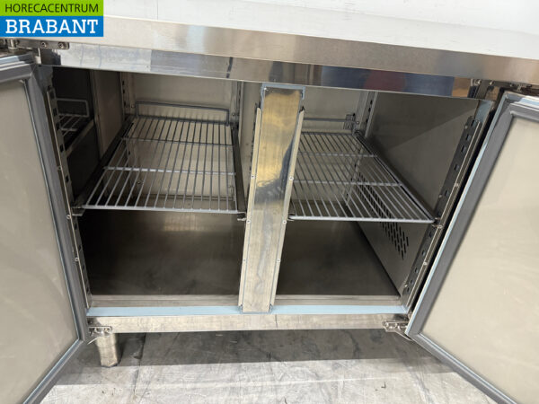 Maxxfrost gekühlte Werkbank aus Edelstahl 4 Türen 223 cm 230V Horeca – Bild 5