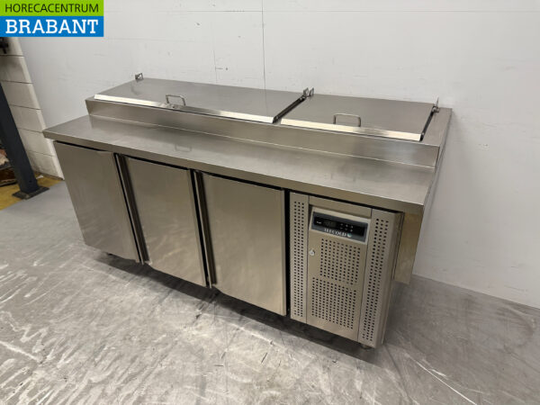 Tefcold Saladette aus Edelstahl 3 Türen 179 cm 230V Horeca – Bild 2