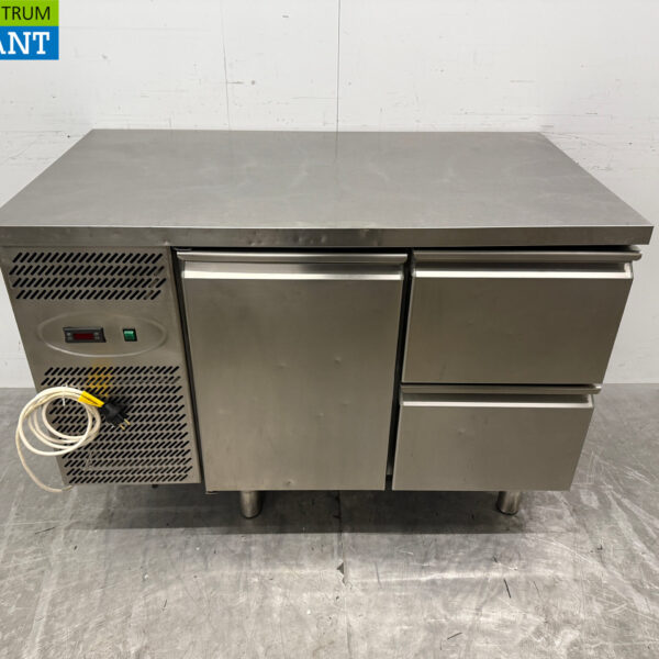 Edelstahl Studio 54 Gekühlte Arbeitsplatte 1 Tür 2 Schubladen 126 cm 230V Horeca