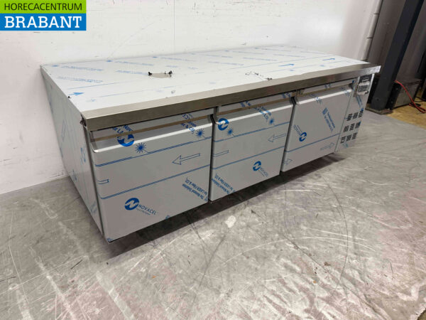 Edelstahl Combisteel Kühlschrank Niedriges Modell 3 Türen 160 cm 230V Horeca – Bild 3