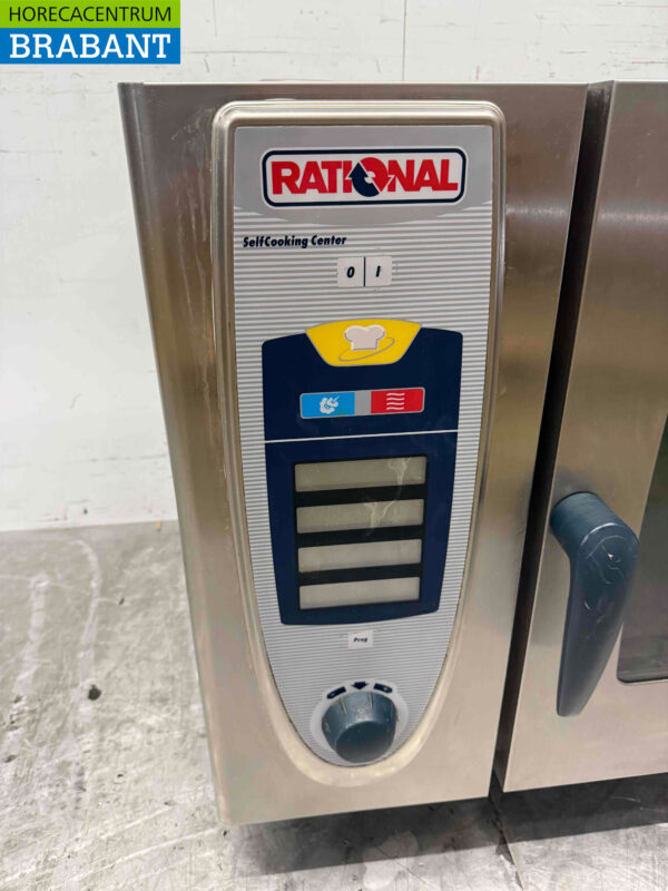 Rational SCC 101 SelfCookingCenter aus Edelstahl mit Haube 6 x 1/1 GN 400V Horeca (kopie) – Bild 4