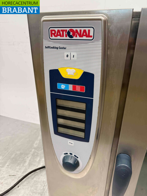 Rational SCC 101 SelfCookingCenter aus Edelstahl mit Haube 6 x 1/1 GN 400V Horeca (kopie) – Bild 4