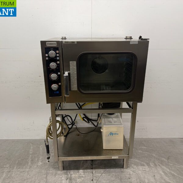 Edelstahl Zanussi Kombidämpfer 6 x 1/1 GN mit Wasserenthärter 400V Horeca