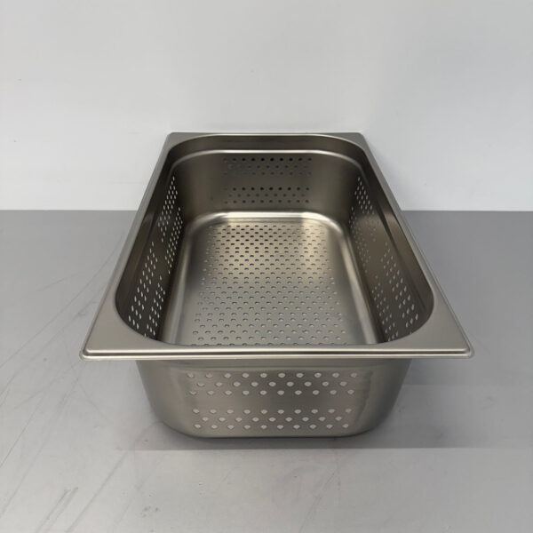 HCB Perforierter Gastronormbehälter aus Edelstahl GN Tablett 1/1 Tiefe 150 mm Horeca