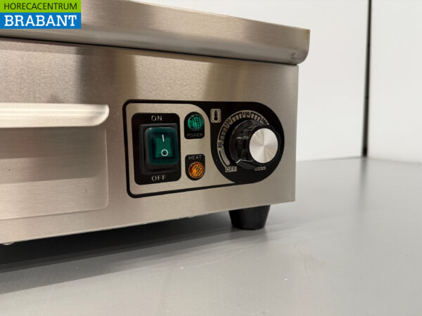Edelstahl Grillplatte Glatt 36 cm 230V Horeca – Bild 5