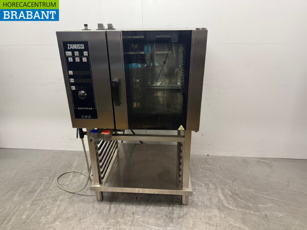 Zanussi Kombidämpfer aus Edelstahl mit Ständer 6 x 1/1 GN 400V Horeca