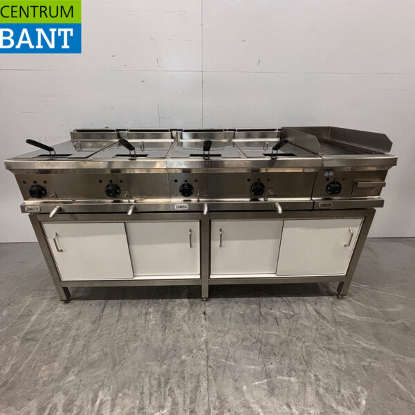Zanussi Backstraße aus Edelstahl 2 x Doppelfritteuse 12 Liter und Backblech 400V Horeca