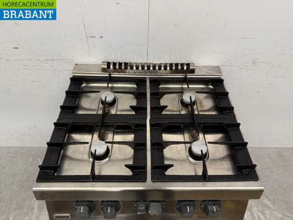 Zanussi 4-Flammen-Herd aus Edelstahl mit Backofen GAS Catering – Bild 4